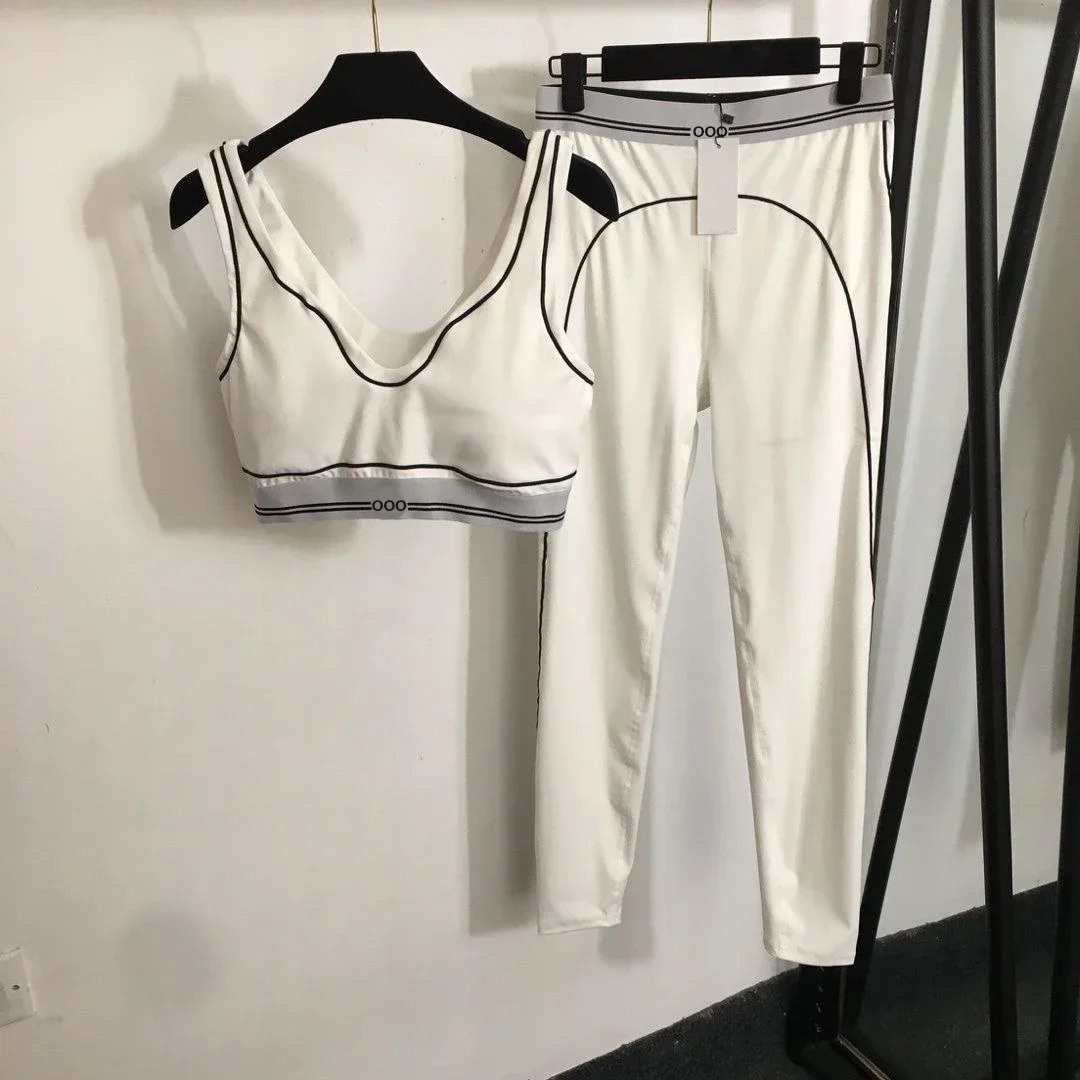 Atlet ve Pantolon İki Parçalı  - Yoga Fitness Outfit incelemesi ve fiyatı